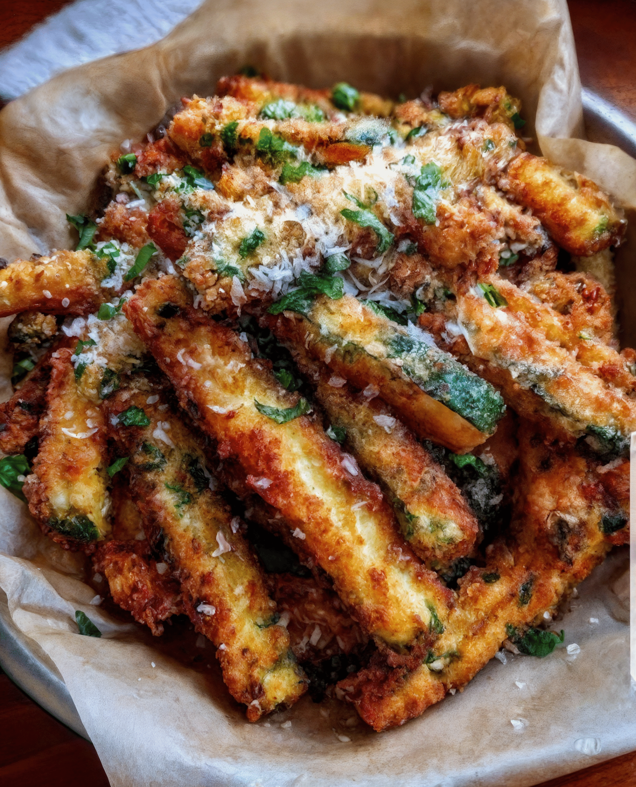Crispy Parmesan Garlic Zucchini Fries